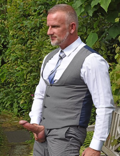 Watch AlexBullmann's leaked NSFW photo on TwXstars