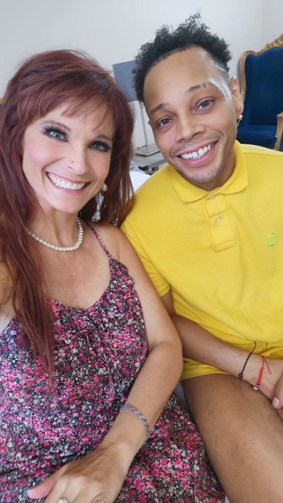 Watch The 1 & only Syren De Mer's leaked NSFW photo on TwXstars