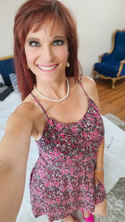 Watch The 1 & only Syren De Mer's leaked NSFW photo on TwXstars