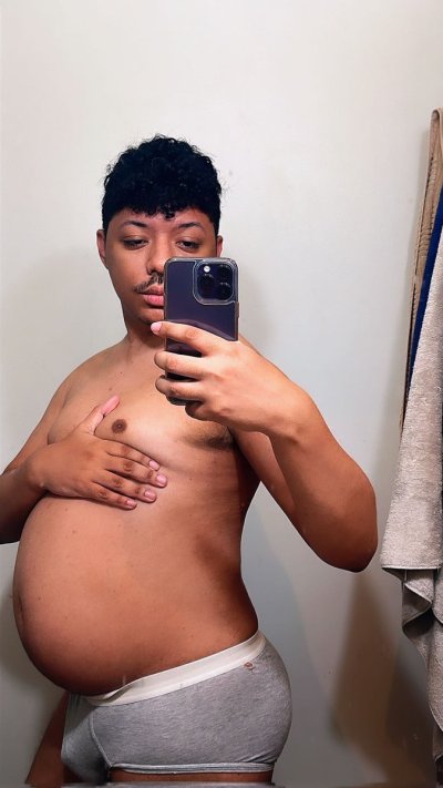 Watch Belly Hadid's leaked NSFW photo on TwXstars