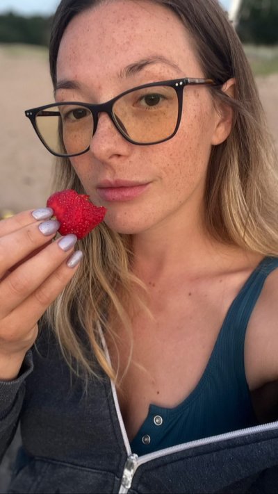 Watch Olga Kobzar the Best ( Кобзар Ольга )'s leaked NSFW photo on TwXstars