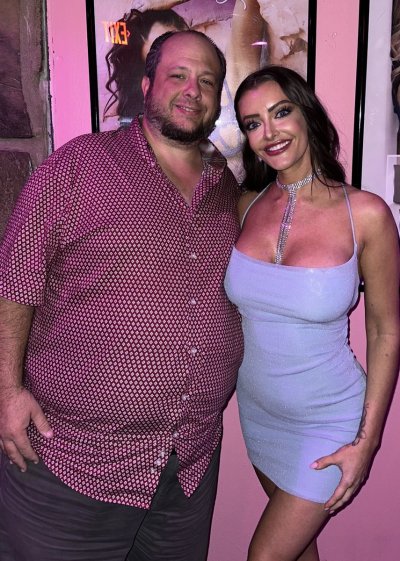 Watch Mike D's leaked NSFW photo on TwXstars