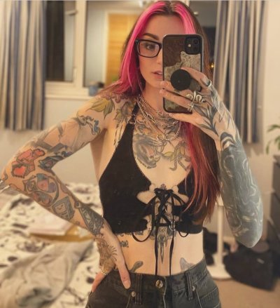 Watch emfaerie's leaked NSFW photo on TwXstars