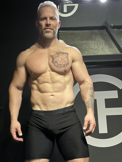 Watch Scott Blokker's leaked NSFW photo on TwXstars