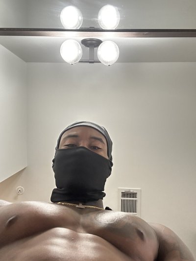 Watch Dwayne mckell's leaked NSFW photo on TwXstars