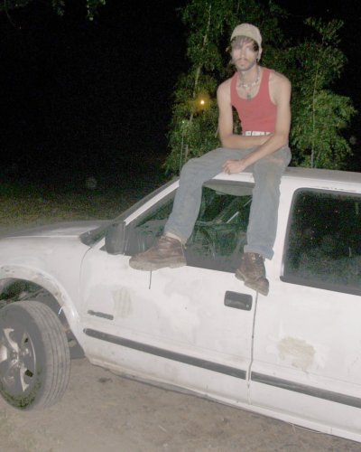 Watch 𝐌𝐚𝐭𝐭 𝐁𝐫𝐚𝐝𝐥𝐞𝐞's leaked NSFW photo on TwXstars