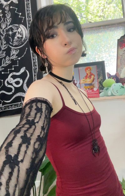 Watch huni 🍯's leaked NSFW photo on TwXstars