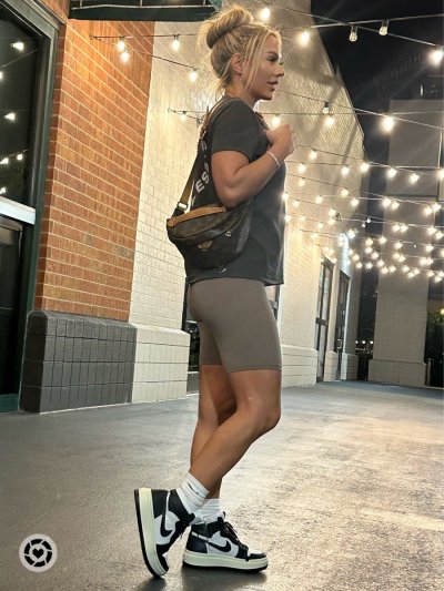 Watch kindly myers's leaked NSFW photo on TwXstars