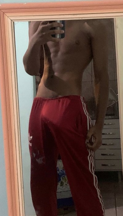 Watch Mineiro dotado 🇧🇷🇺🇸's leaked NSFW photo on TwXstars