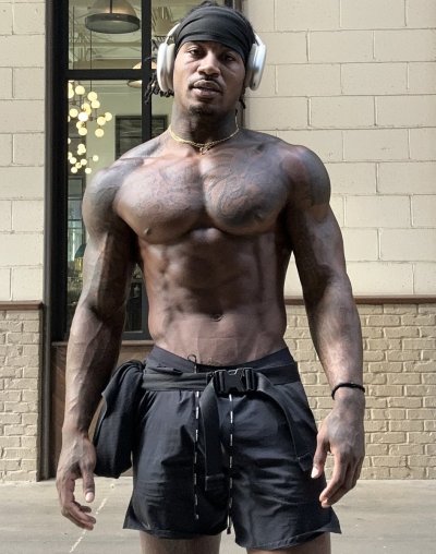 Watch Dwayne mckell's leaked NSFW photo on TwXstars