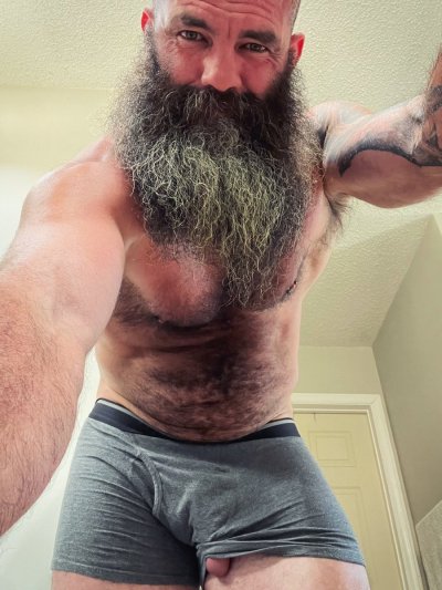 Watch Antlerfinder's leaked NSFW photo on TwXstars