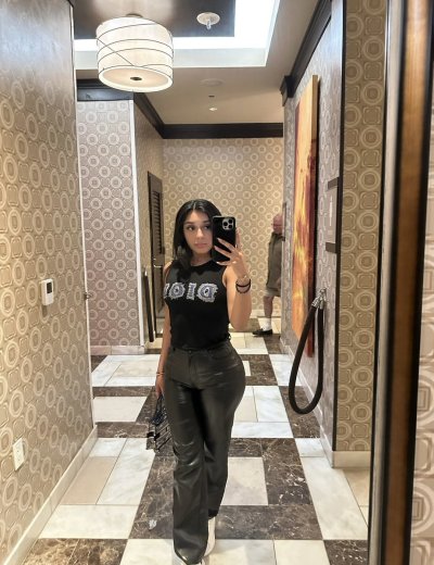 Watch YL's leaked NSFW photo on TwXstars