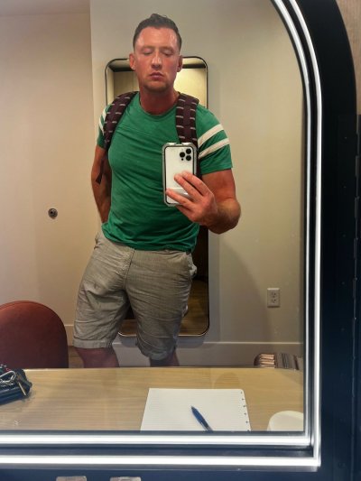 Watch 𝐏𝐢𝐞𝐫𝐜𝐞 𝐏𝐚𝐫𝐢𝐬's leaked NSFW photo on TwXstars