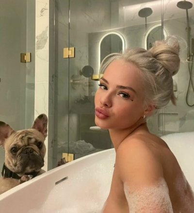 Watch Sapphire Howell's leaked NSFW photo on TwXstars