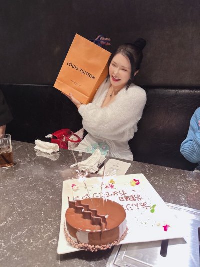 Watch ANRI's leaked NSFW photo on TwXstars