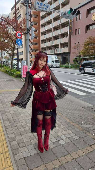 Watch Cathy's leaked NSFW photo on TwXstars