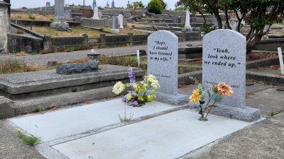 Watch The 1 & only Syren De Mer's leaked NSFW photo on TwXstars