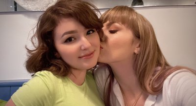 Watch Leana Lovings 💕's leaked NSFW photo on TwXstars