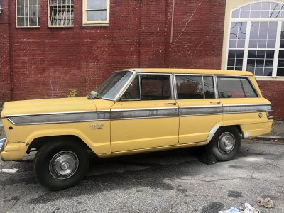 Watch Johnny Rapid's leaked NSFW photo on TwXstars