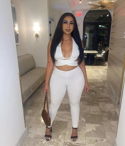 Watch Birkin Bag Mee Daddii 👜🛍's leaked NSFW photo on TwXstars