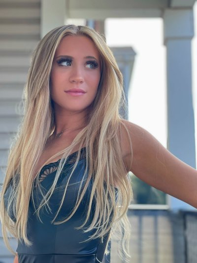 Watch LizzyWurst's leaked NSFW photo on TwXstars