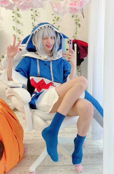 Watch Katie's leaked NSFW photo on TwXstars