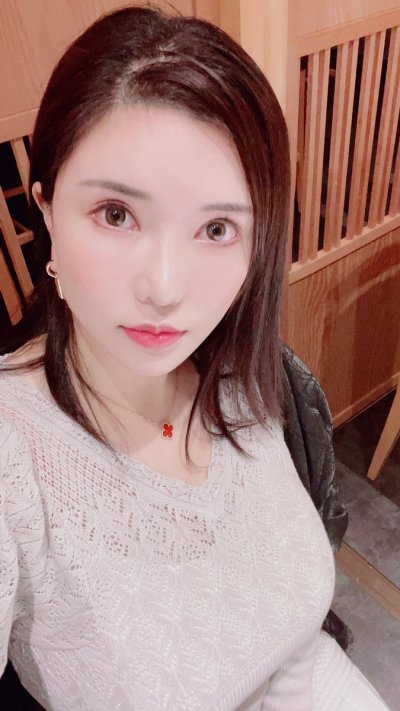 Watch ANRI's leaked NSFW photo on TwXstars