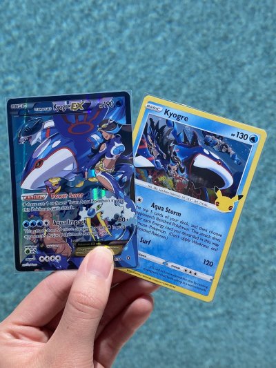 Watch erika 🐜's leaked NSFW photo on TwXstars