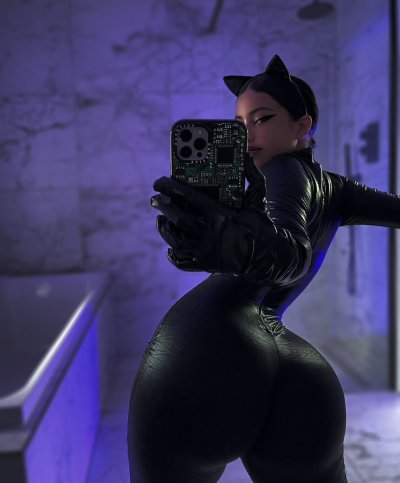 Watch Gina Savage's leaked NSFW photo on TwXstars