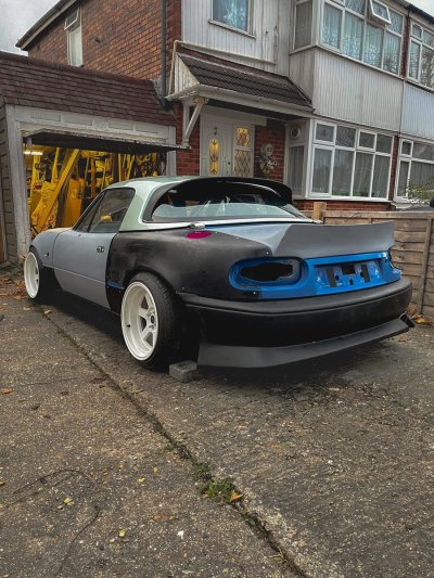 Watch Laura Bianca 🦋's leaked NSFW photo on TwXstars