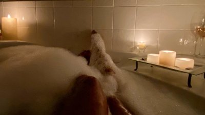 Watch Casey Carter's leaked NSFW photo on TwXstars