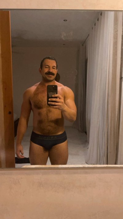 Watch Mao Sepulveda's leaked NSFW photo on TwXstars