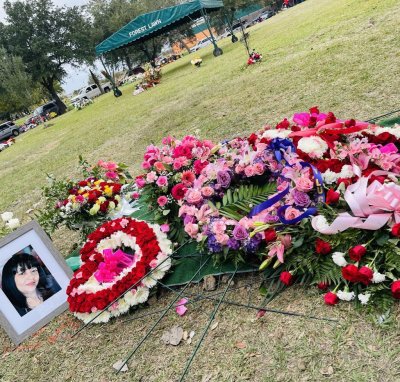 Watch VANE's leaked NSFW photo on TwXstars