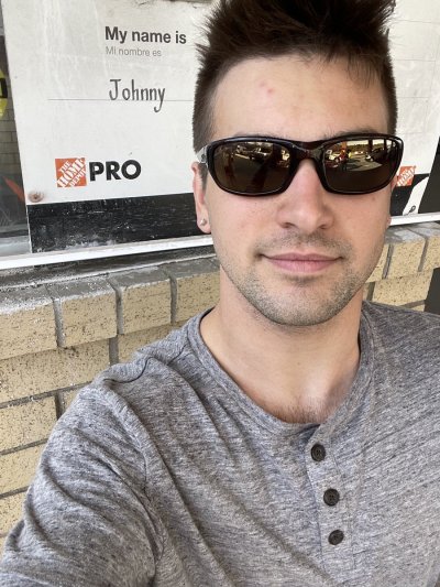 Watch Johnny Rapid's leaked NSFW photo on TwXstars