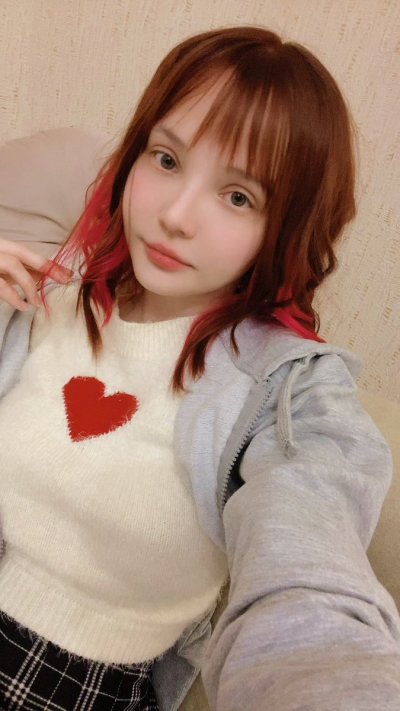 Watch Alisa Pika Pika's leaked NSFW photo on TwXstars