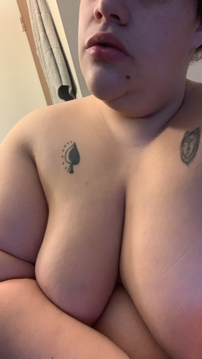 Watch QueenofSpades707's leaked NSFW photo on TwXstars