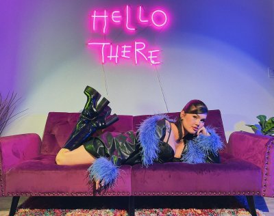 Watch daisy taylor's leaked NSFW photo on TwXstars