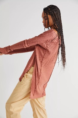 Watch Lily Olsen's leaked NSFW photo on TwXstars