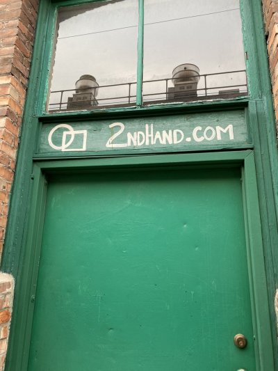 Watch Hank Green's leaked NSFW photo on TwXstars