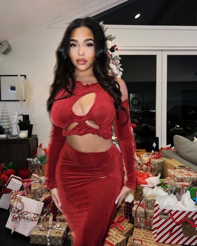 Watch Jordyn Woods's leaked NSFW photo on TwXstars