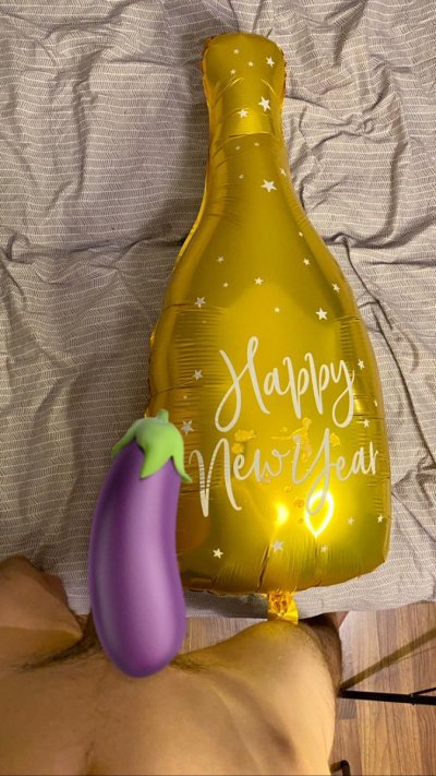 Watch Matixtom🔞 4️⃣0️⃣K's leaked NSFW photo on TwXstars