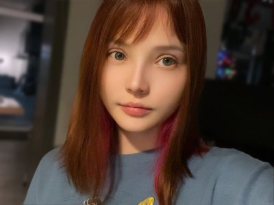 Watch Alisa Pika Pika's leaked NSFW photo on TwXstars