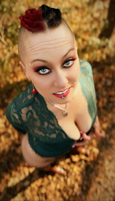 Watch Tobys Angel's leaked NSFW photo on TwXstars