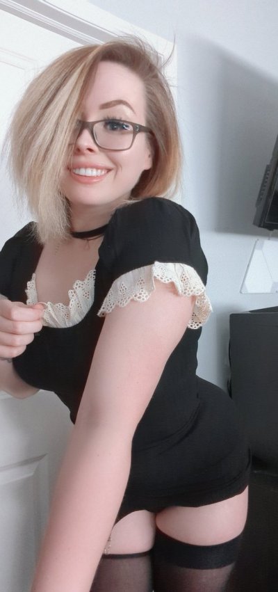 Watch Rey 🐉's leaked NSFW photo on TwXstars