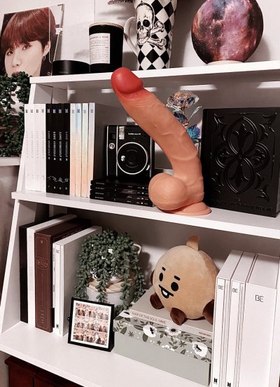 Watch 𝔰𝔭𝔦𝔠𝔶's leaked NSFW photo on TwXstars