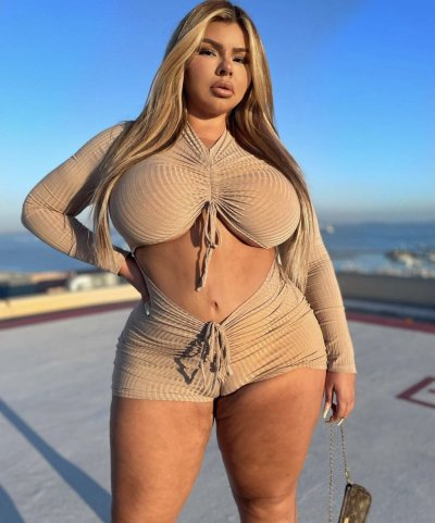 Watch shellraven's leaked NSFW photo on TwXstars