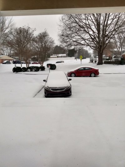 Watch Bishop RéMix's leaked NSFW photo on TwXstars