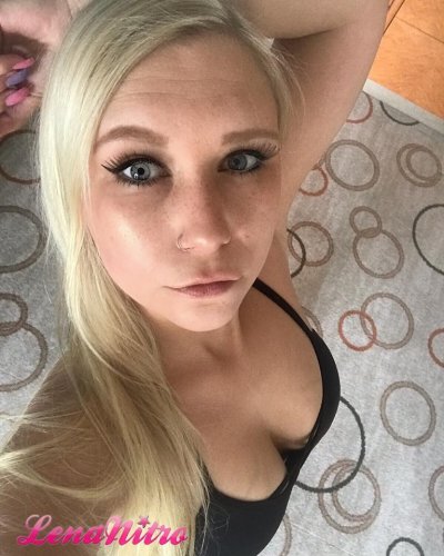 Watch Lena Nitro's leaked NSFW photo on TwXstars