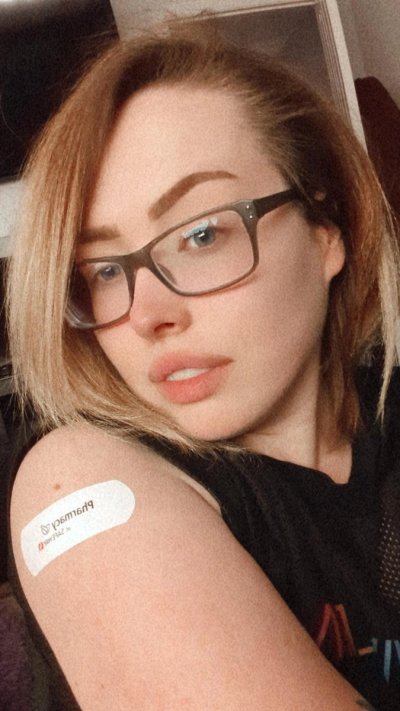 Watch Rey 🐉's leaked NSFW photo on TwXstars