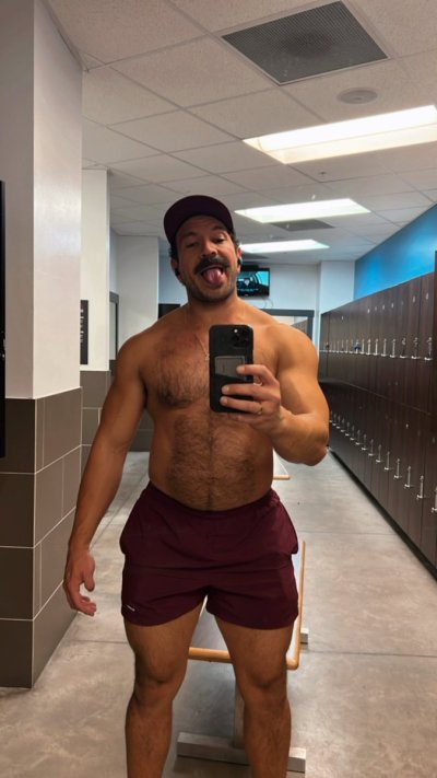 Watch Mao Sepulveda's leaked NSFW photo on TwXstars